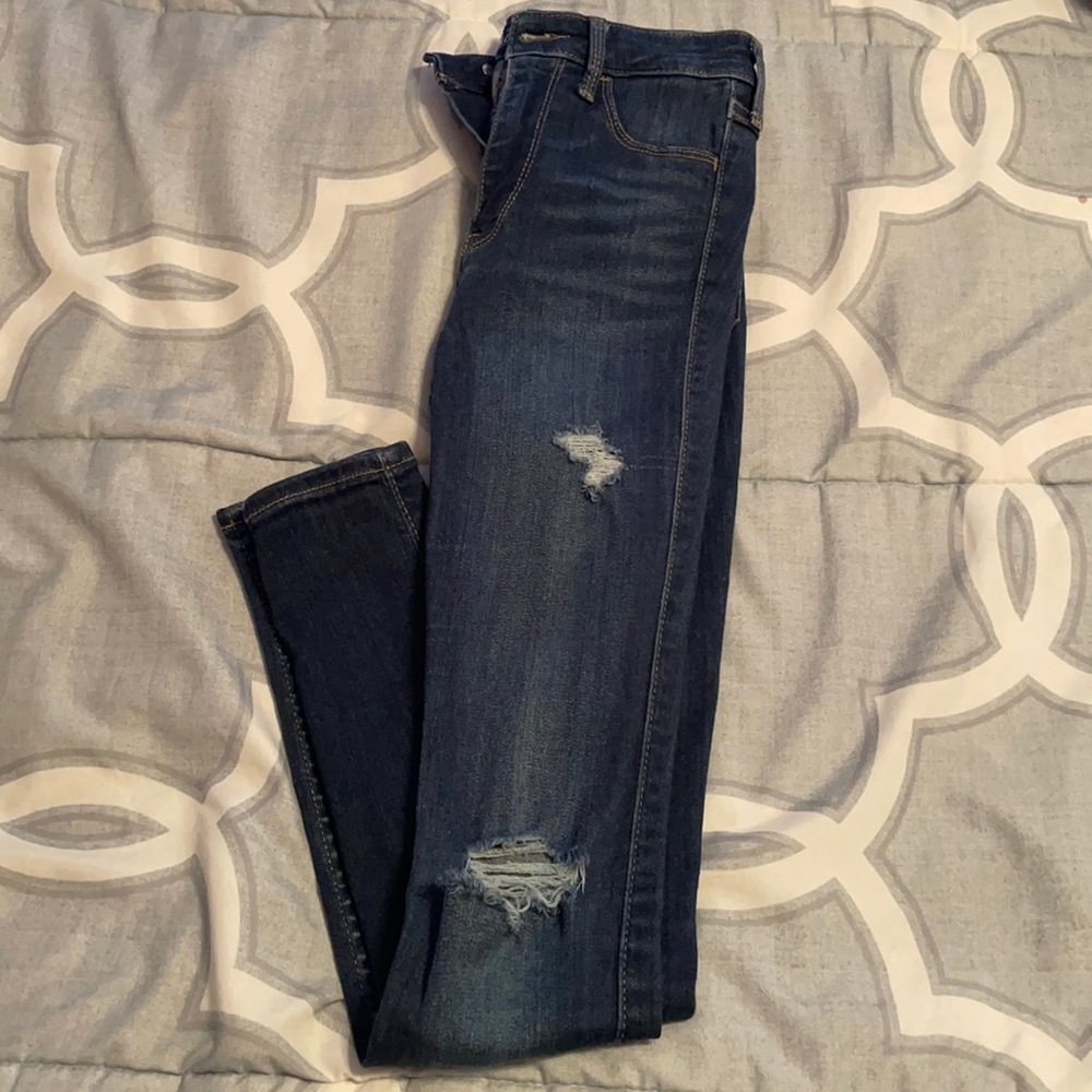 Hollister High Rise Dark Wash Skinny Jeans